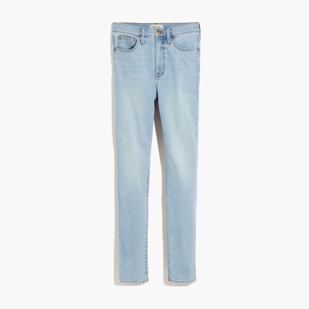 Madewell 11" High-Rise Roadtripper Authentic Jeans in Meade Wash